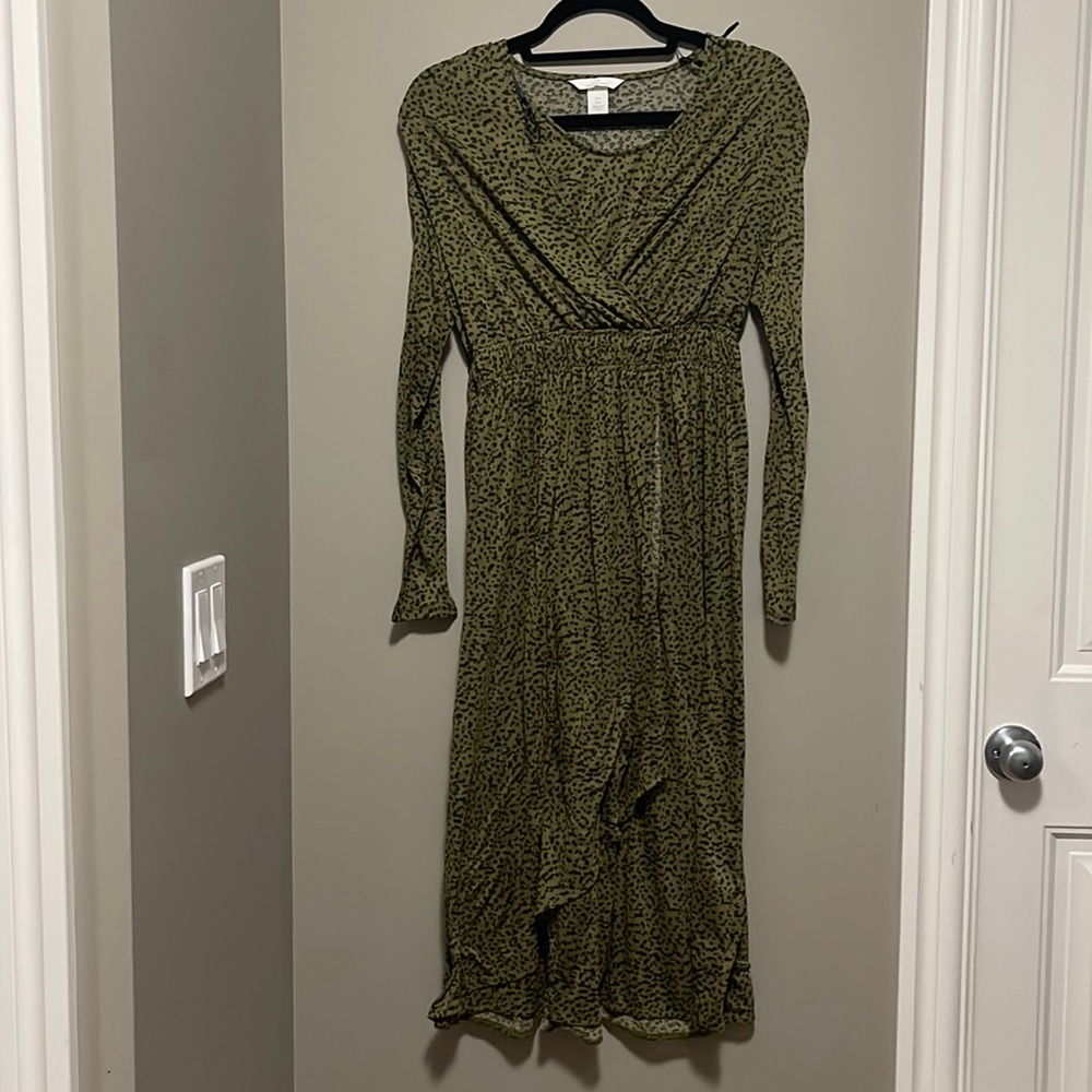 Long green maternity dress